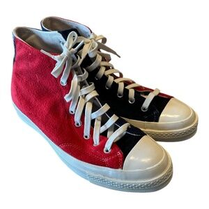 Converse Chuck Taylor High Top (Flannel) – Size 10.5 US (Red & Navy)
